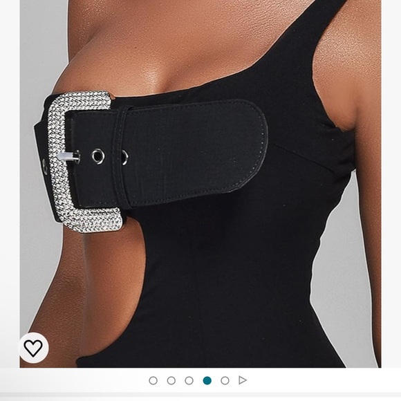 Black Asymmetrical Bodycon Dress with Cut Out for Cocktail - Picture 5 of 7